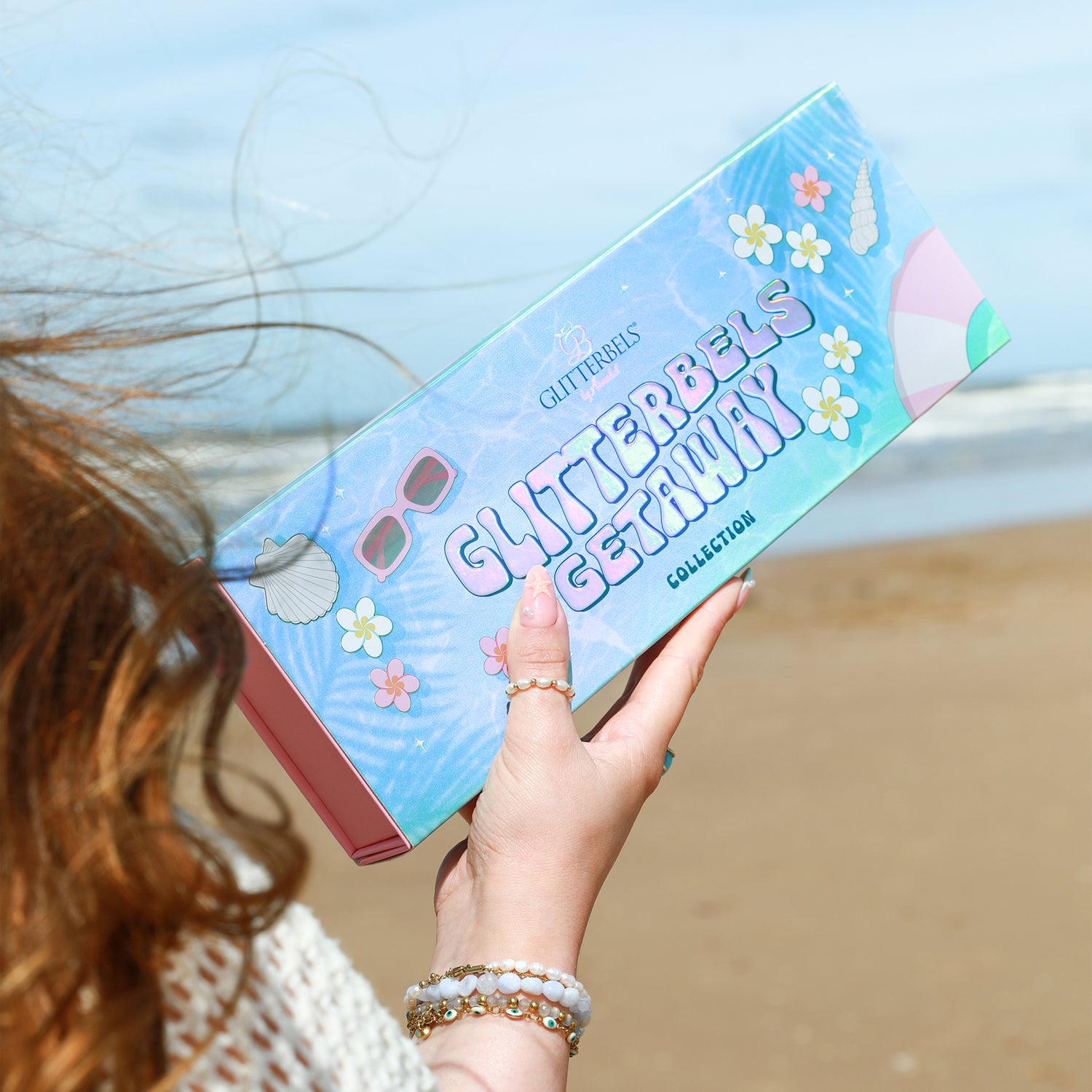 Glitterbels have released a heat wave of new colours this summer with the new Glitterbels Getaway Collection!